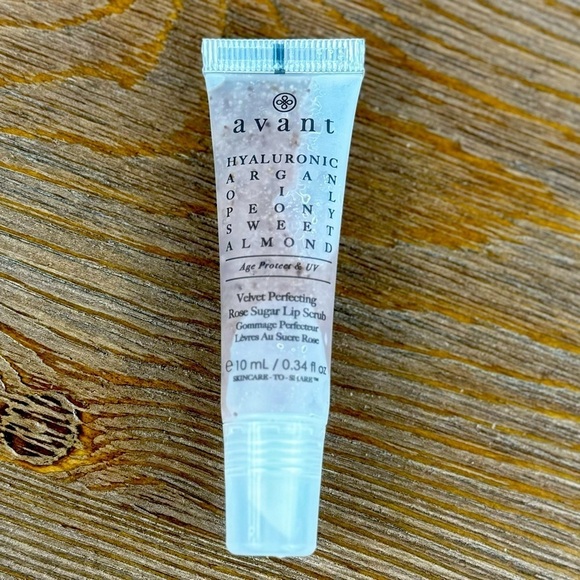 Rose Sugar Lip Scrub by Avant - Picture 2 of 3